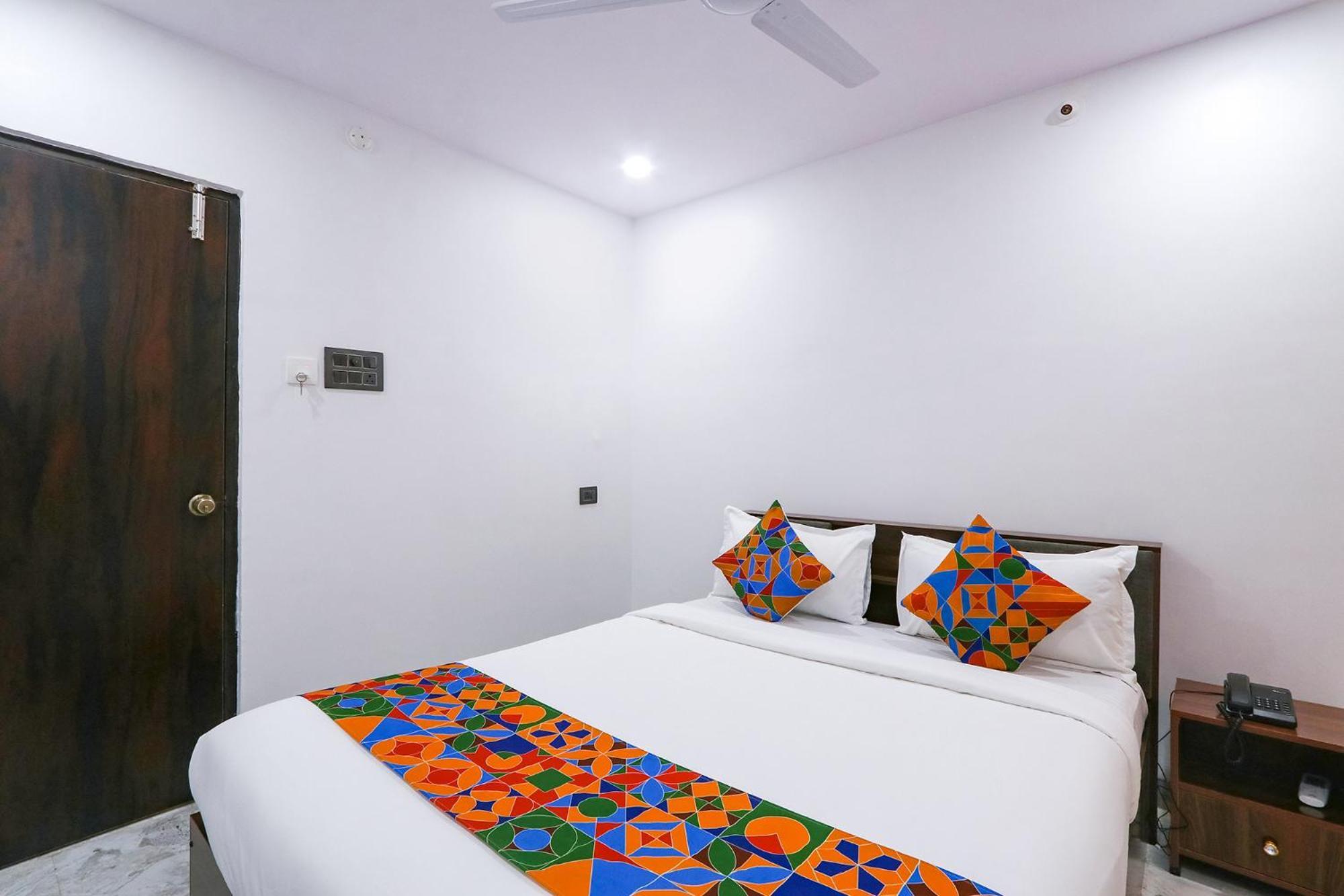 Fabhotel Relax Inn Haydarabad Dış mekan fotoğraf